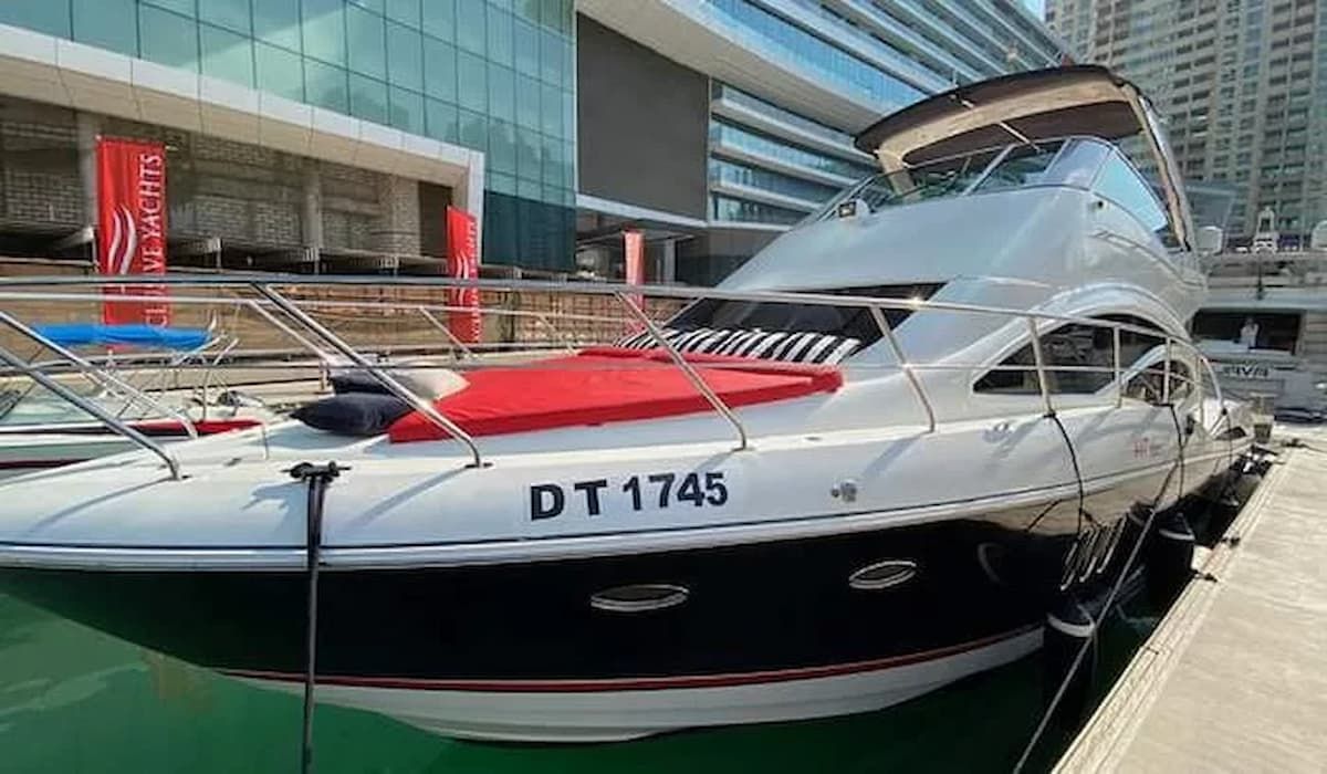 Day yacht rental Dubai, Dubai yacht rental, yacht charter