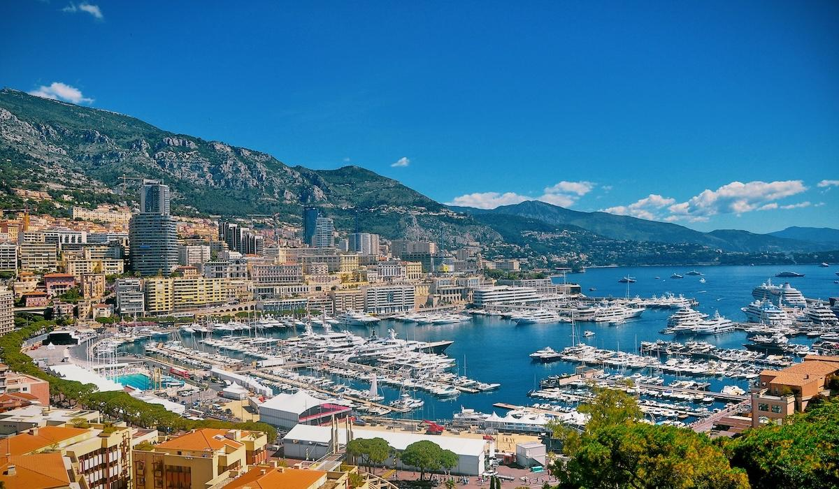 superyacht charter Monaco, yacht event Monaco, yacht charter French Riviera